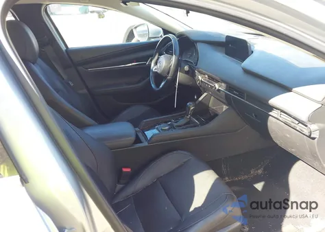 2019 Mazda Mazda3 Premium Package из США, поврежденный, VIN JM1BPBEM0K1132782